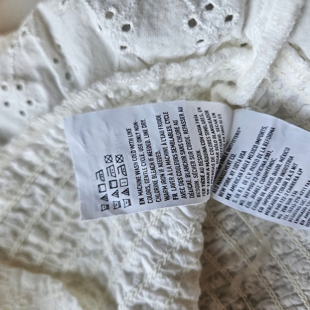 American Eagle Smocked Off Shoulder Small White Cropped Renfaire Pirate‎ Cottage - Picture 5 of 9